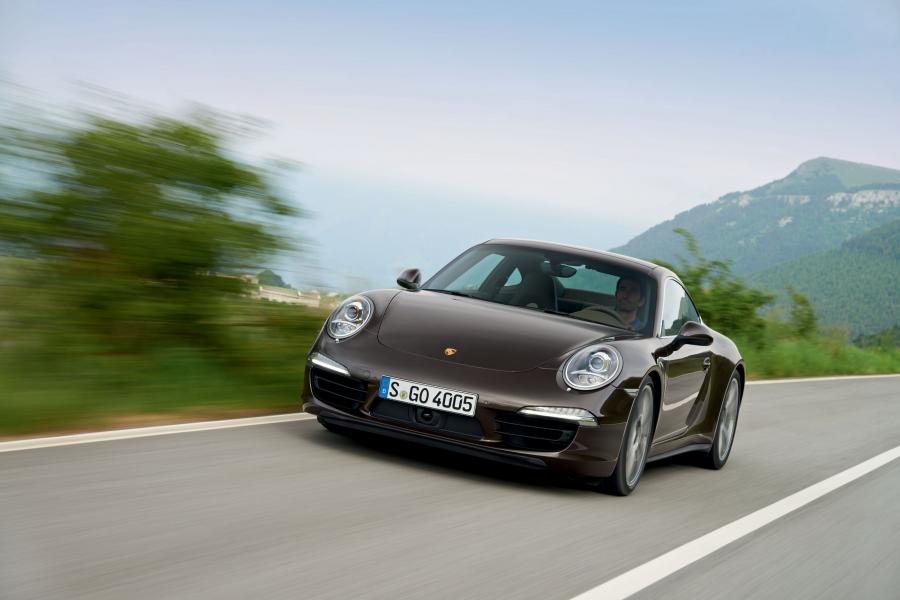  Porsche 911 Carrera 4S 2012 года  (фото 18 из 18)